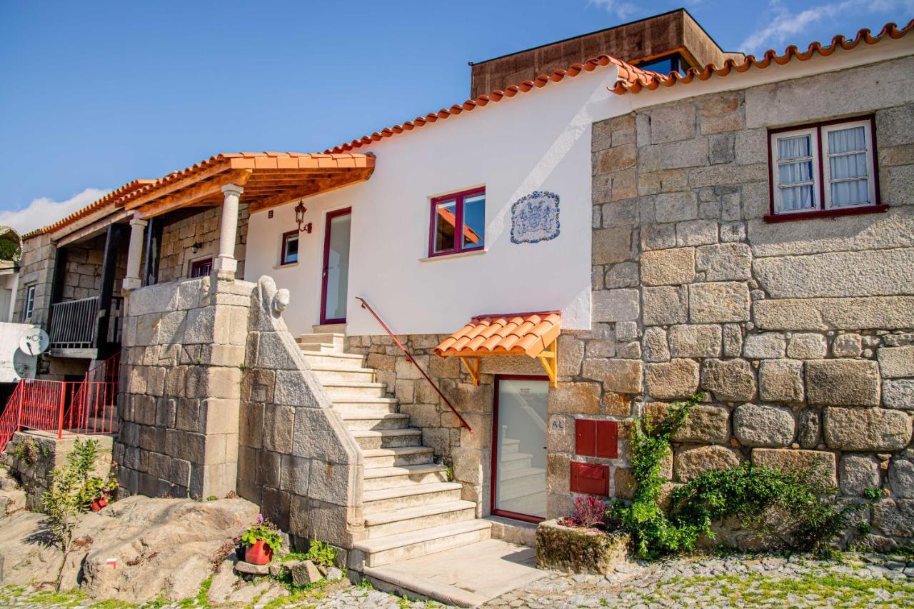 Casa Do Leao Hotel Marialva Bagian luar foto